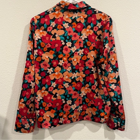 Primark size small bright pinks and oranges floral long sleeve satin look top - Picture 9 of 9